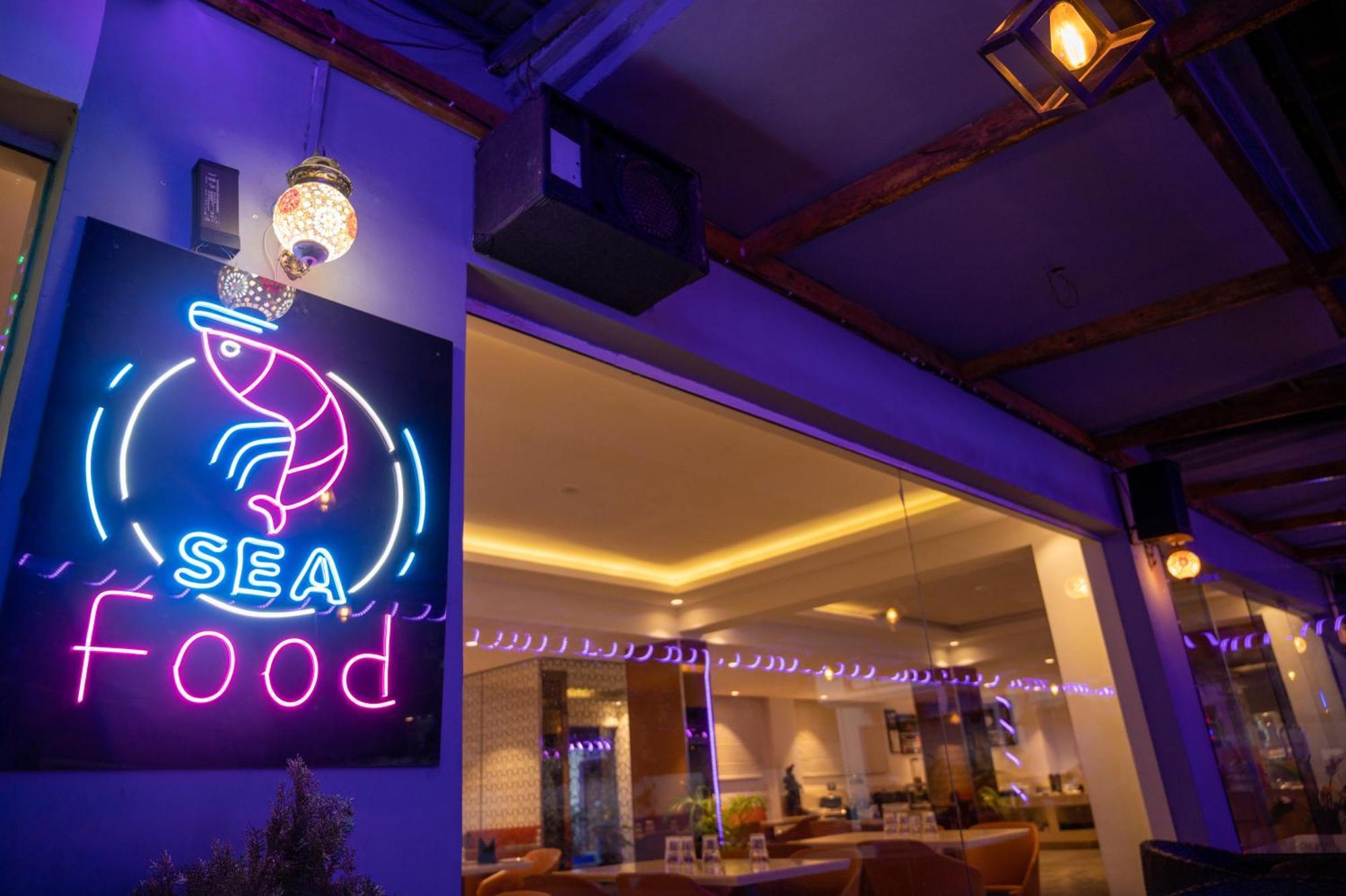 La Oasis By Meraden ,Goa Anjuna Ngoại thất bức ảnh